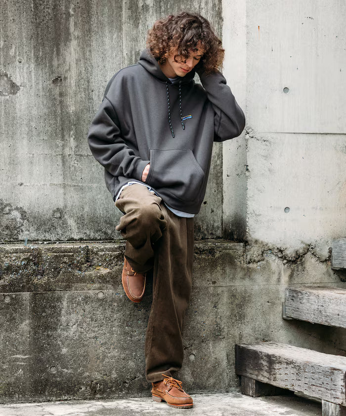 Big silhouette one-point logo pullover hoodie/hem cord/back brushed 【limited edition】