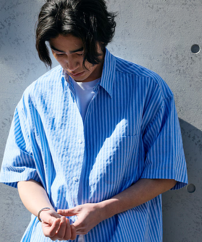 Relax Fit Regular Collar Sheer Seersucker Short Sleeve Shirt 【Limited Edition】 - SAX Stripe