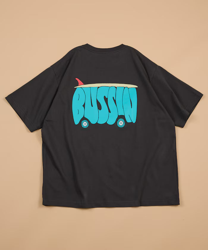 GREENROOM GALLERY × FREAK'S STORE / Green Room Gallery Exclusive Kevin Butler Short Sleeve T-Shirt