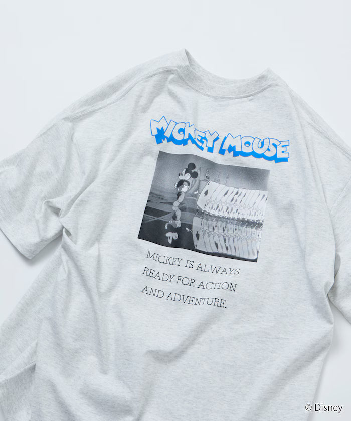 DISNEY/Mickey Mouse/Monochrome Back Print Crew Neck T-Shirt/Scene [Limited Edition]