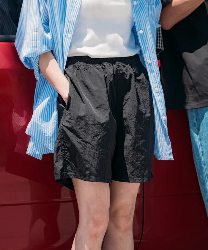 [Starting sales on March 19] Lawson x FREAK'S STORE Packable Nylon Active Shorts / Lawson Freak