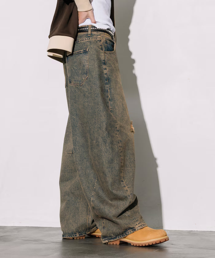 Wide Silhouette Curve Damaged Denim Pants