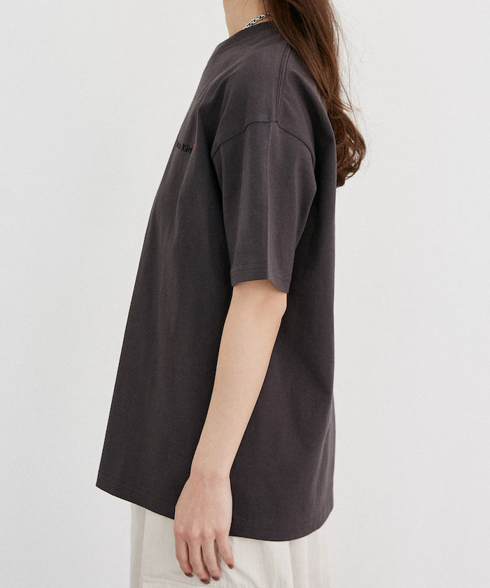 "HELLO KITTY" ID Photo style back print T-shirt limited edition
