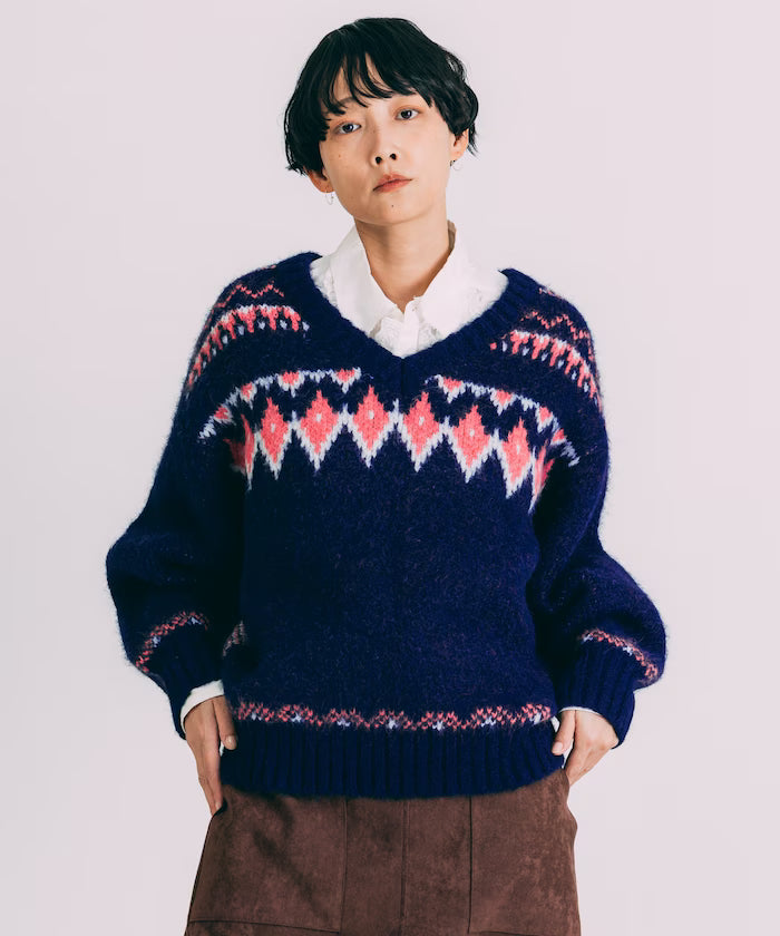 V-neck color block Nordic pattern knit