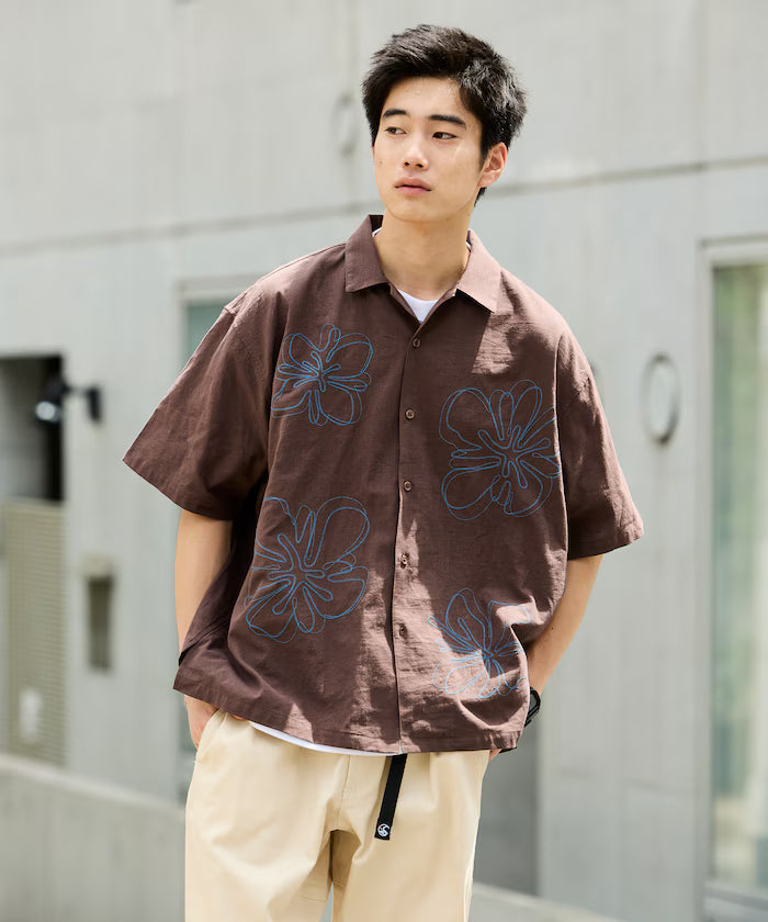 Relaxed Fit Flower Embroidered Short Sleeve Open Collar Shirt [Limited Edition]