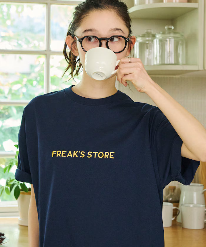 Relaxed Fit Embroidered Logo Crew Neck T-Shirt 【Limited Edition】
