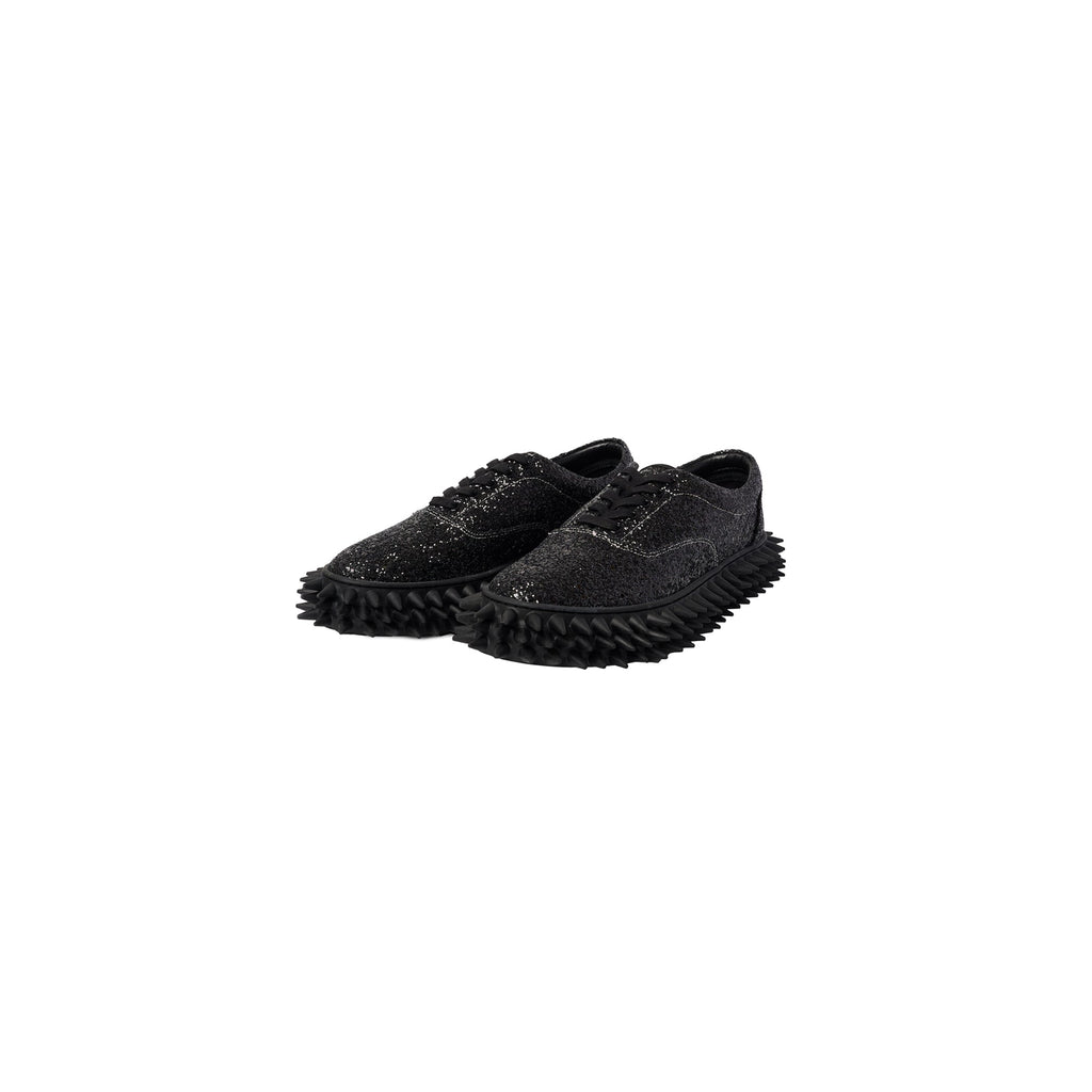 GLITTER SPIKE SNEAKER - BLACK