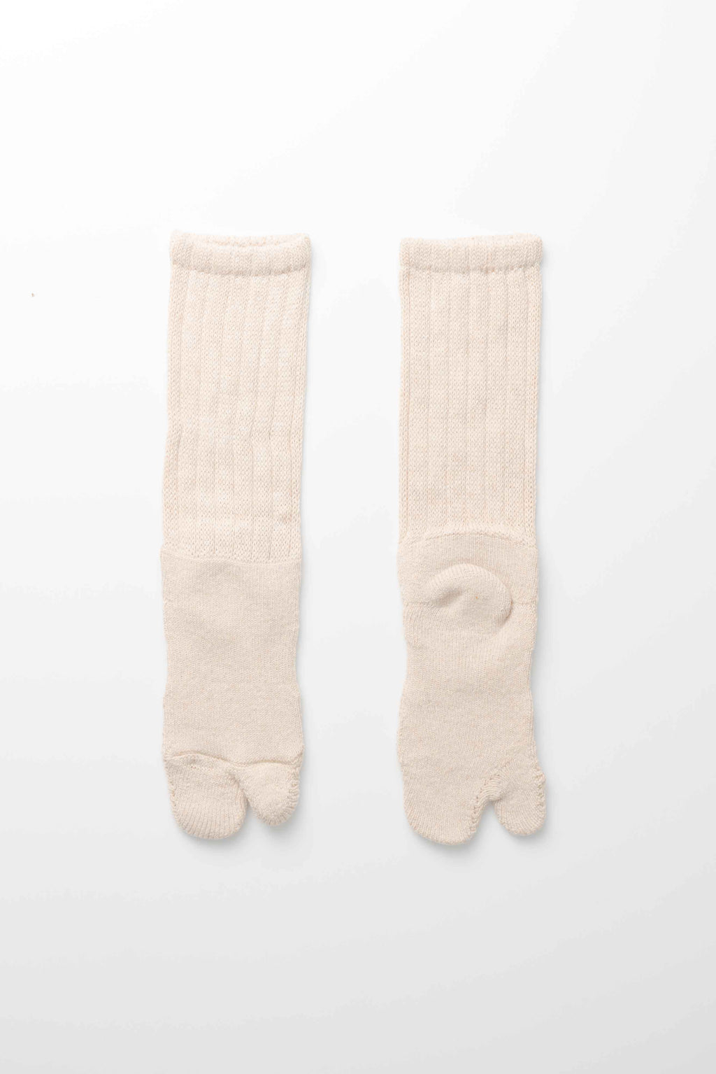 WOOL TABI PILE SOCKS - BEIGE