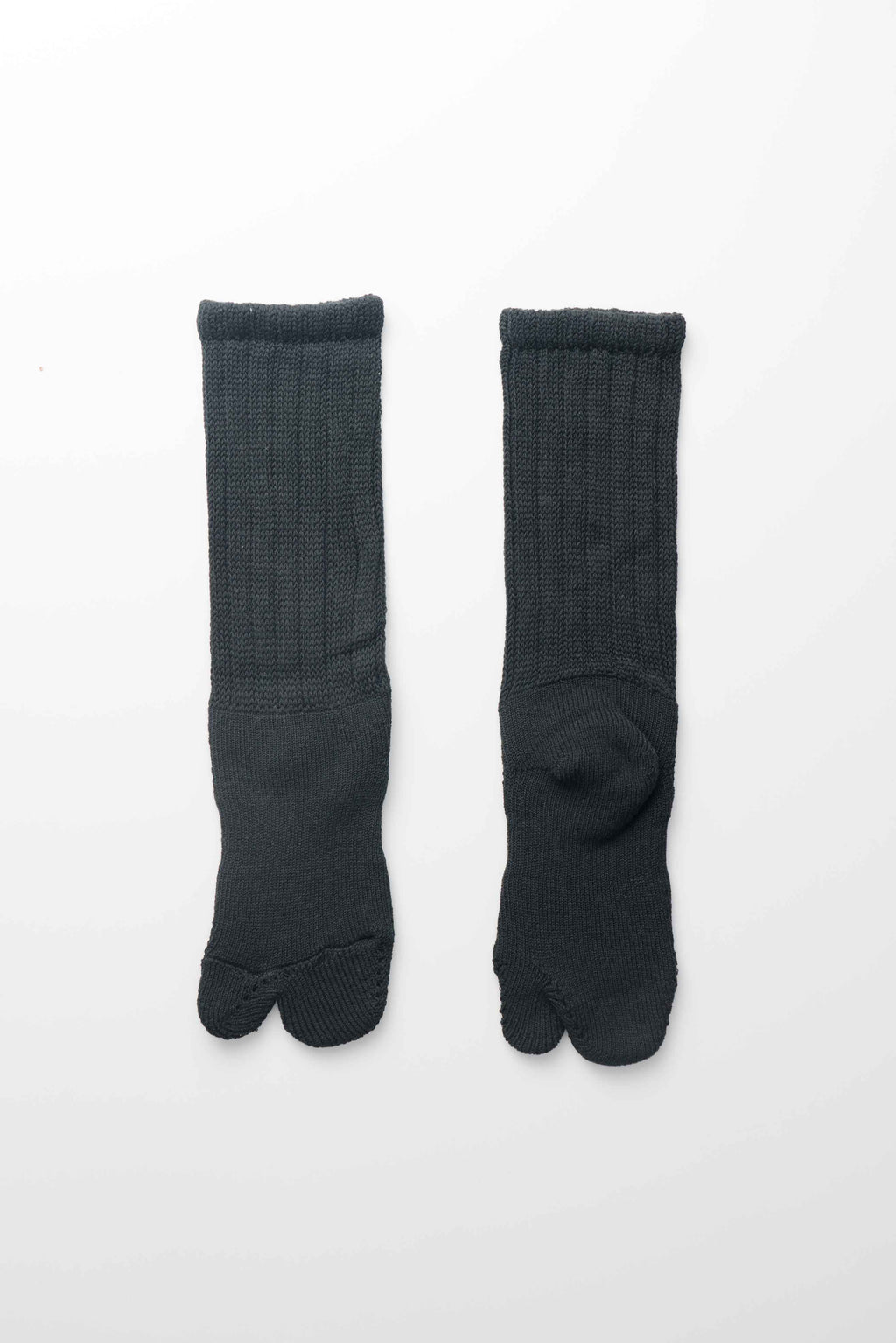 WOOL TABI PILE SOCKS - BLACK