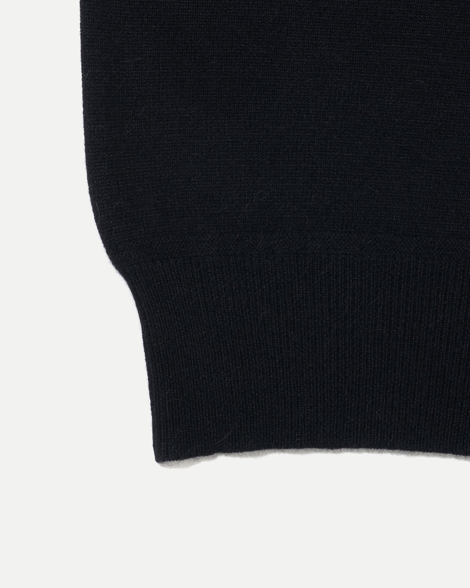 LOT.507 ATHLETIC CREWNECK SWEATER