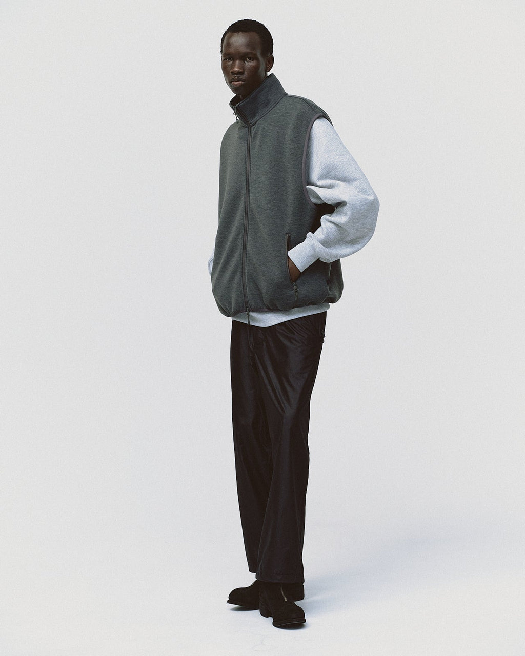 TECH SCUBA KNIT STAND COLLAR VEST