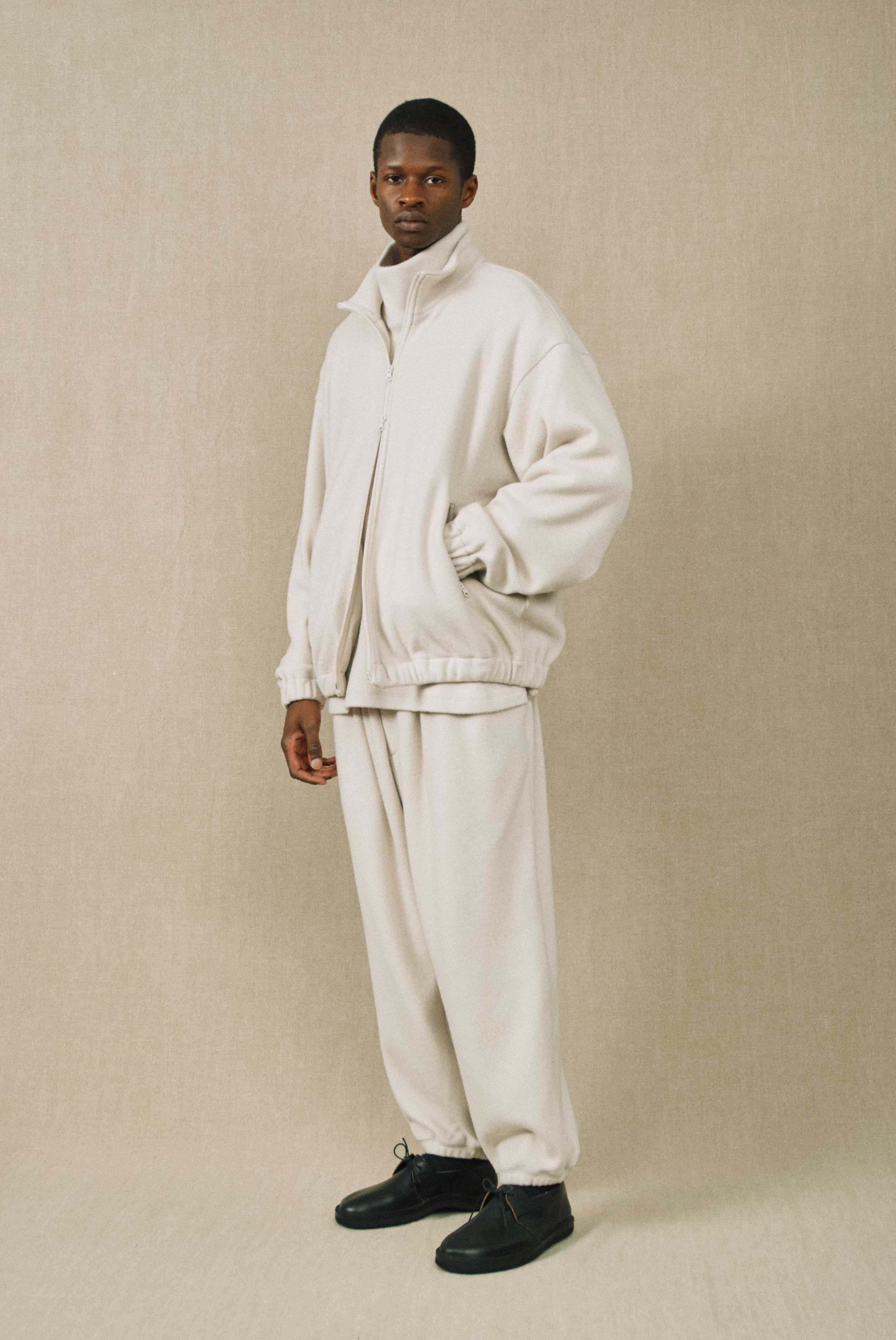 HIGH NECK PULLOVER