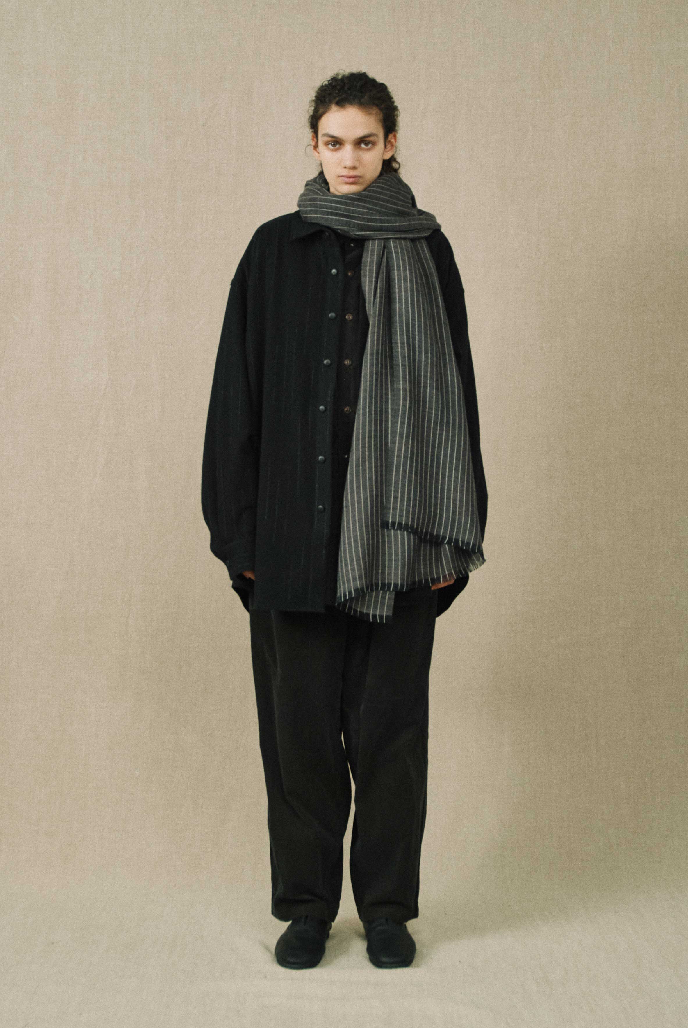 SILK × WOOL LONG SCARF