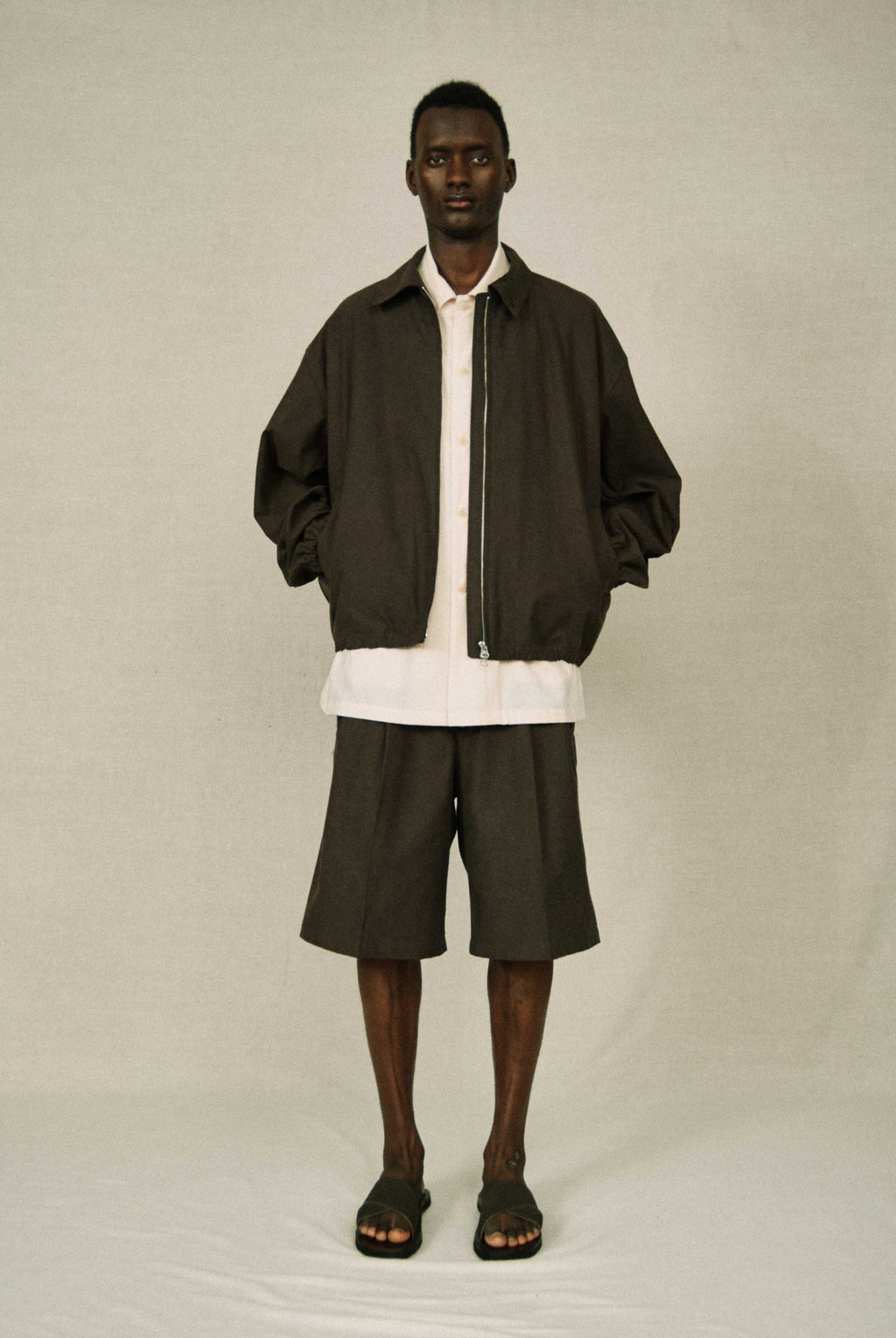 DOUBLE PLEATED SHORTS