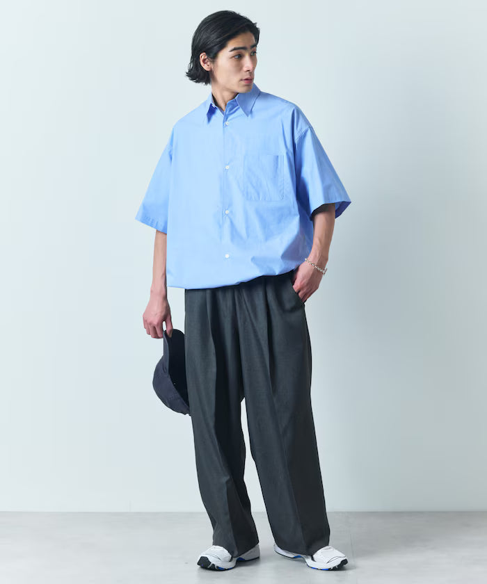 Wide silhouette spindle regular collar short sleeve shirt / hem code [limited edition]