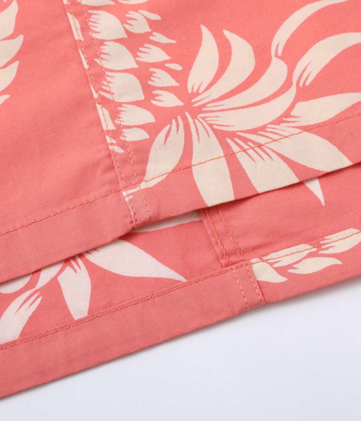 DUKE KAHANAMOKU COTTON HAWAIIAN SHIRT “DUKE'S PINEAPPLE”