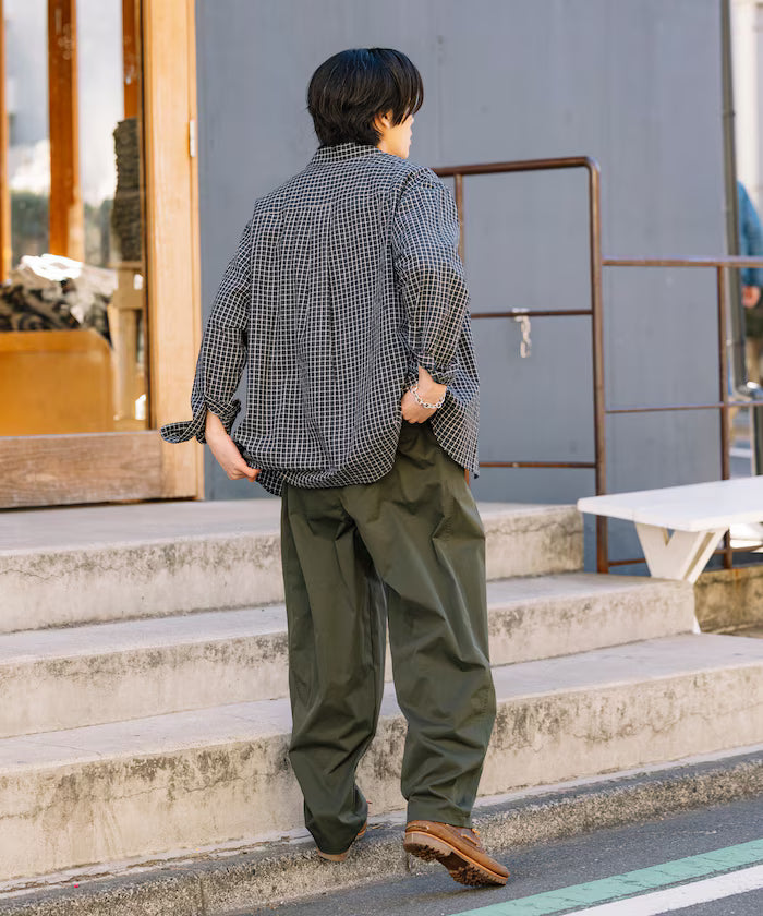 Wide Silhouette Double Tuck Poly Chino Slacks [Limited Edition]