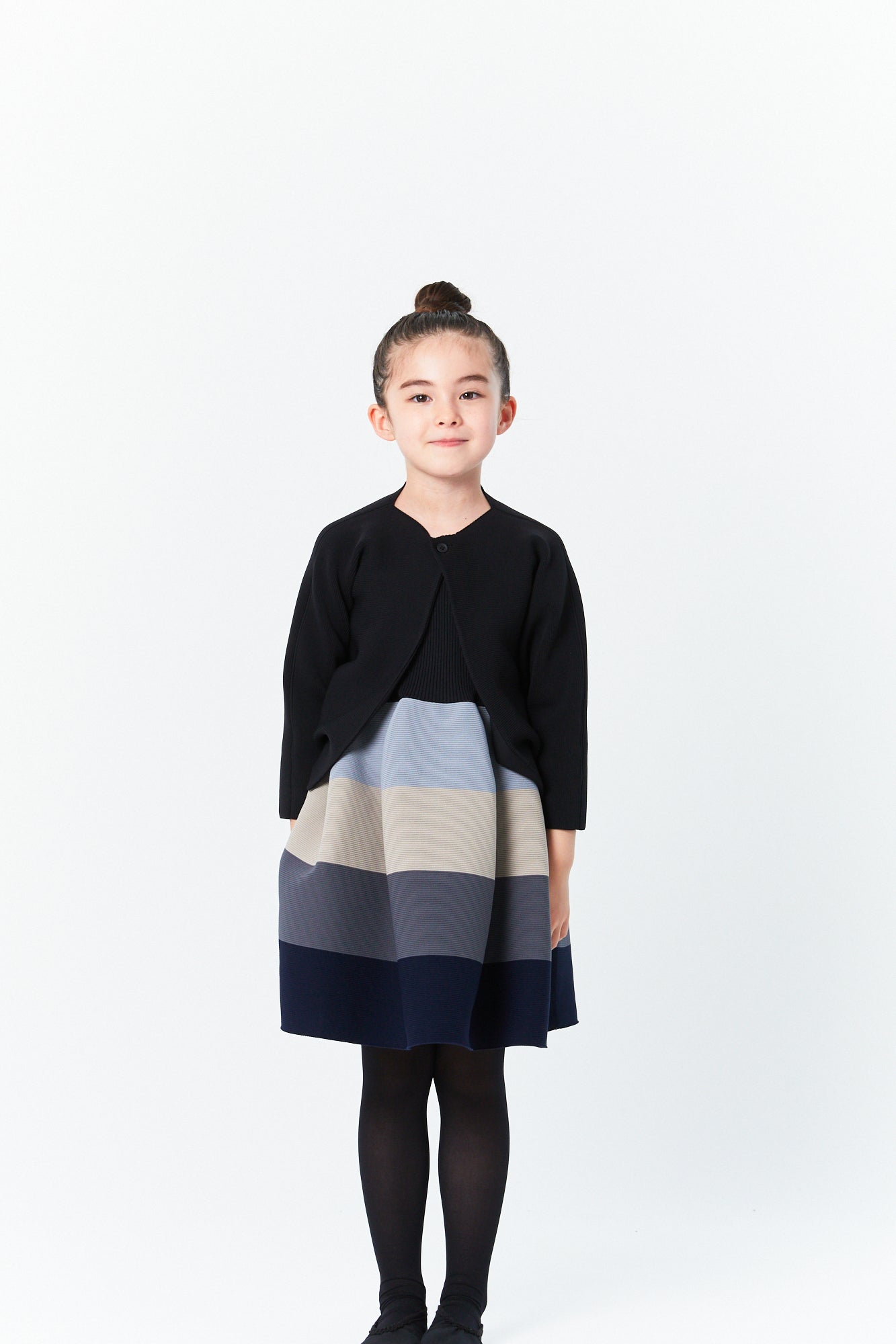 POTTERY KID CARDIGAN 1