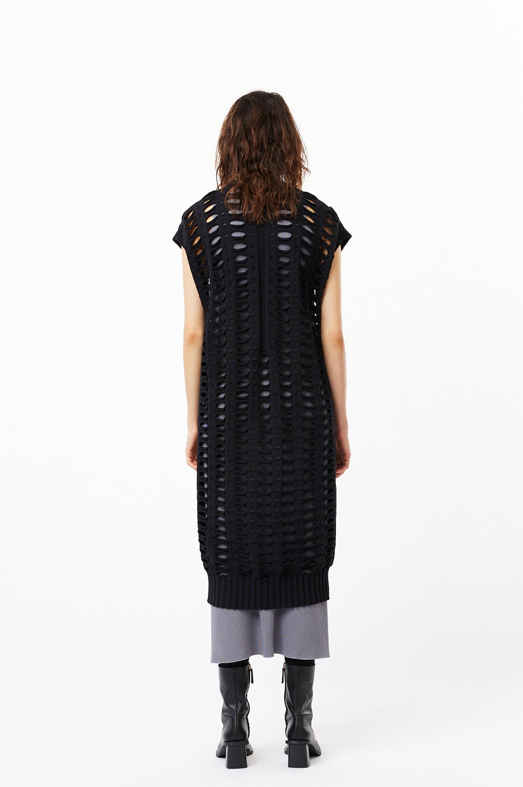 FAÇADE VENTS SLEEVELESS DRESS