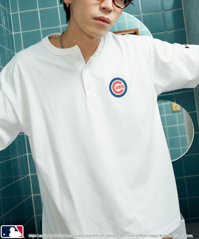 Limited Edition Custom MLB Logo Print Henley Neck Oversized T-Shirt - White