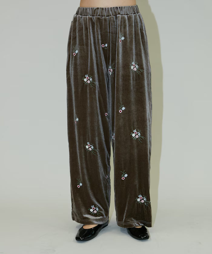Flower Embroidery Velvet Easy Pants Limited Edition