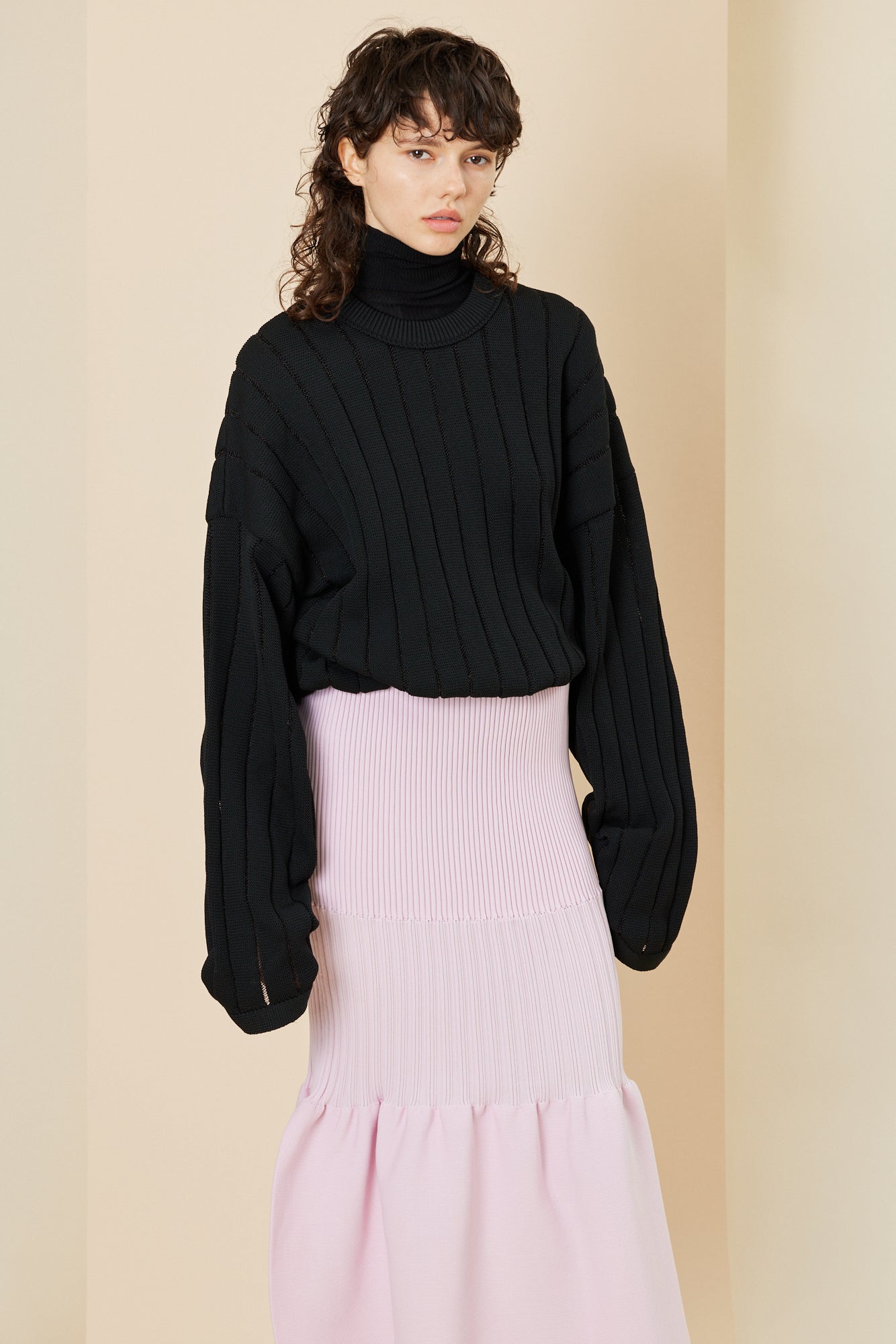 LOUVER METAL PULLOVER