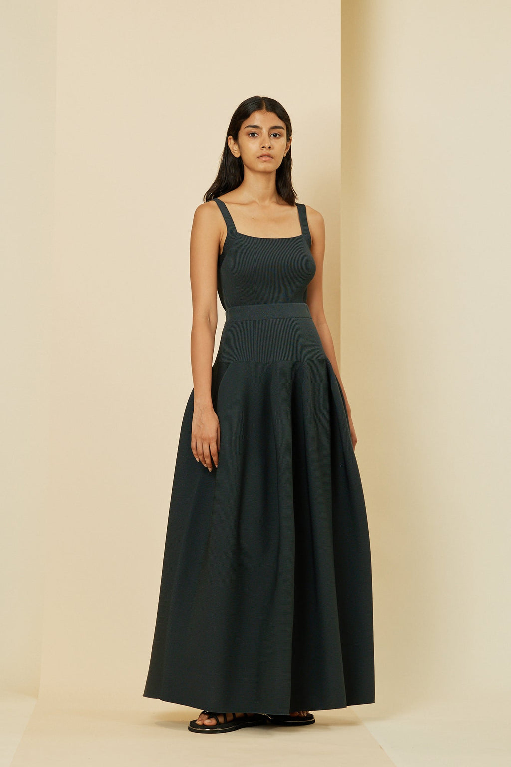 PORTRAIT CAMISOLE TOP