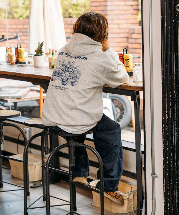 SHE WOLF DINER x FREAK'S STORE/She Wolf Diner Limited Edition Big Silhouette Back Print PO Parker/Hoodie/CAR 【Limited Edition】