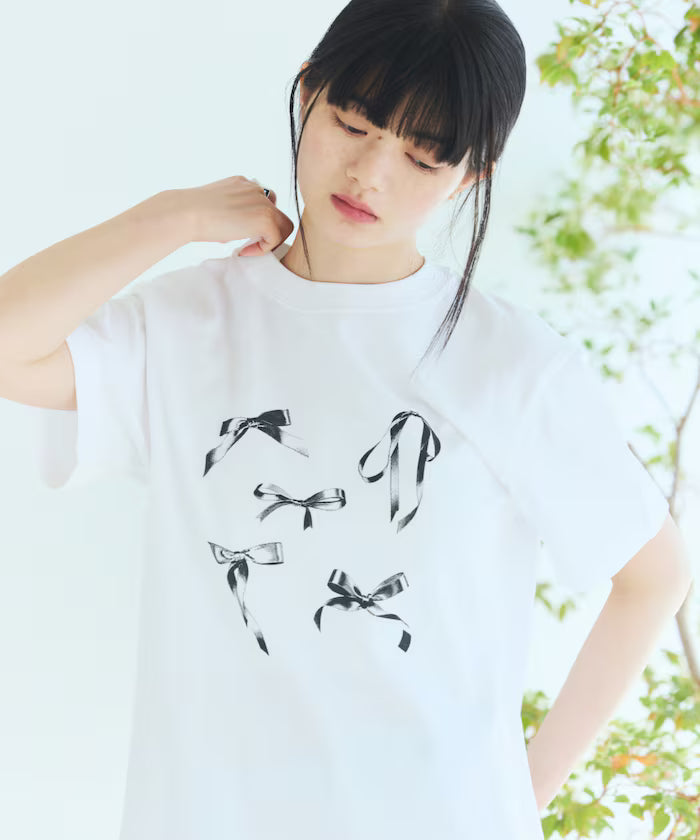 Comfortable Ribbon Print Crew Neck T-shirt