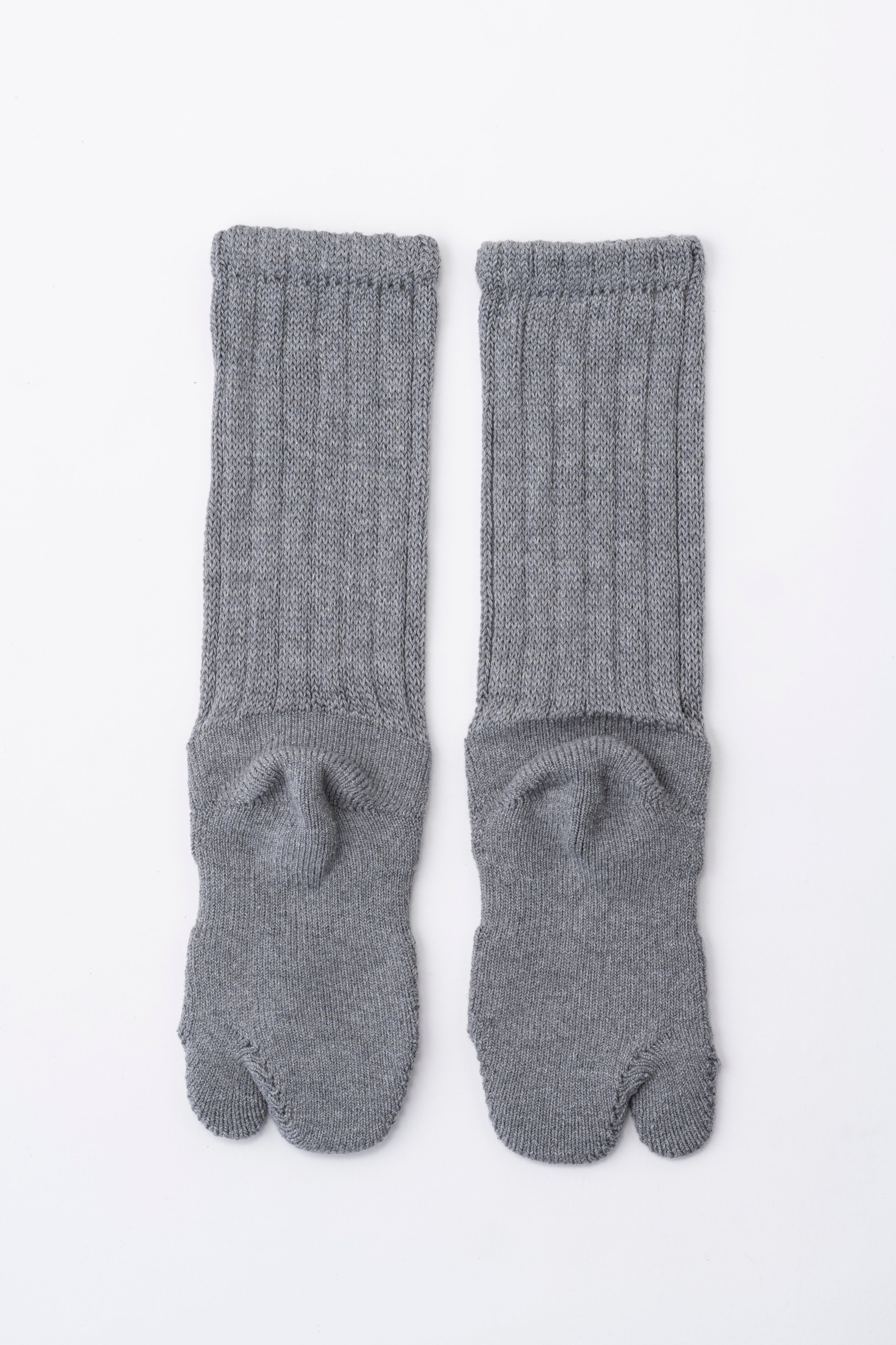 WOOL TABI PILE SOCKS - GRAY