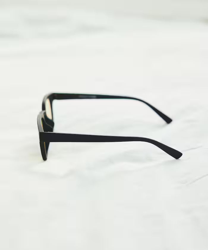 OLA VISTA eyewear 2026 UV cut colored lenses fashion glasses