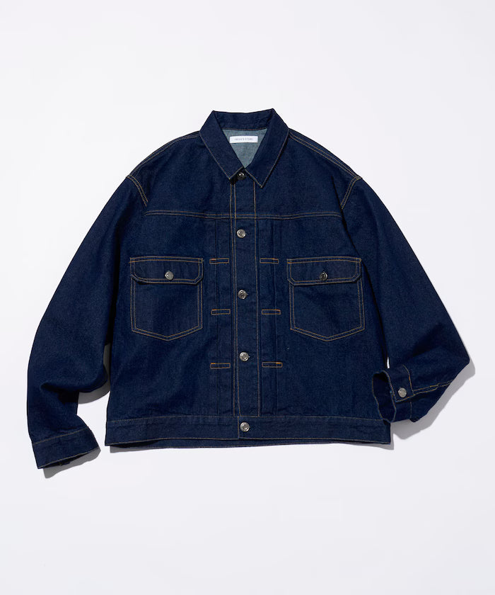 Short-Length Relaxed Denim Trucker Jacket