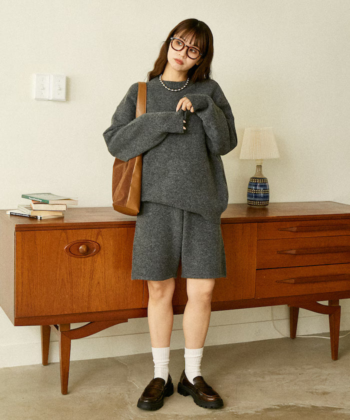 Knit Top Short Pants Set Up Limited Edition