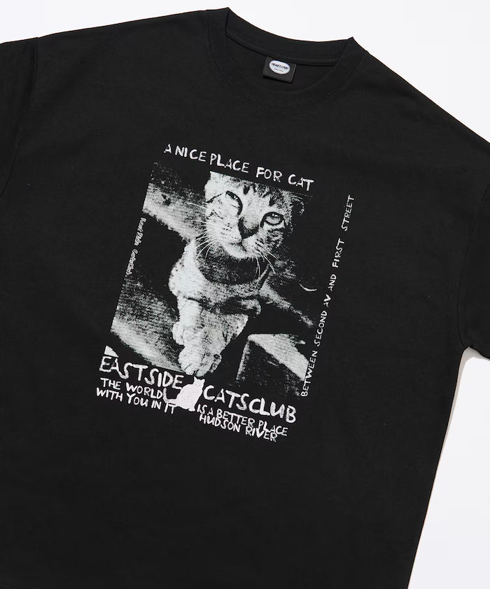 Big Silhouette Back Print Crew Neck T-Shirt / CAT Photo 【Limited Edition】 - Black