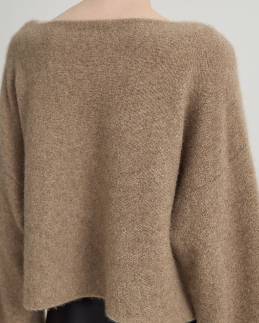 CASHMERE BATEAU NECK PULLOVER
