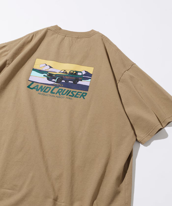 Relaxed Fit Land Cruiser 60 Back Print Short Sleeve Crew Neck T-Shirt