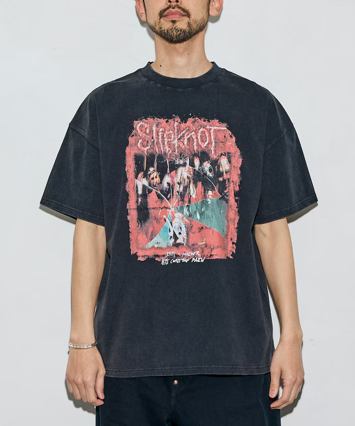 【EXCLUSIVE】Vintage-like Slipknot Back Print T-shirt / Slipknot
