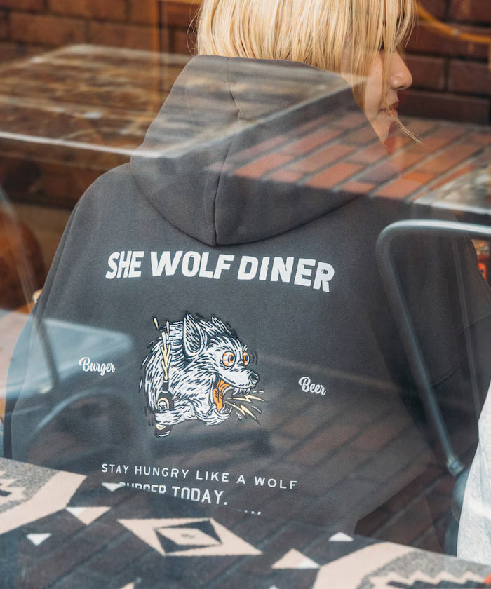 SHE WOLF DINER×FREAK'S STORE/She Wolf Diner Limited Edition Big Silhouette Back Embroidery Hoodie/WOLF 【Limited Release】 - Charcoal Gray