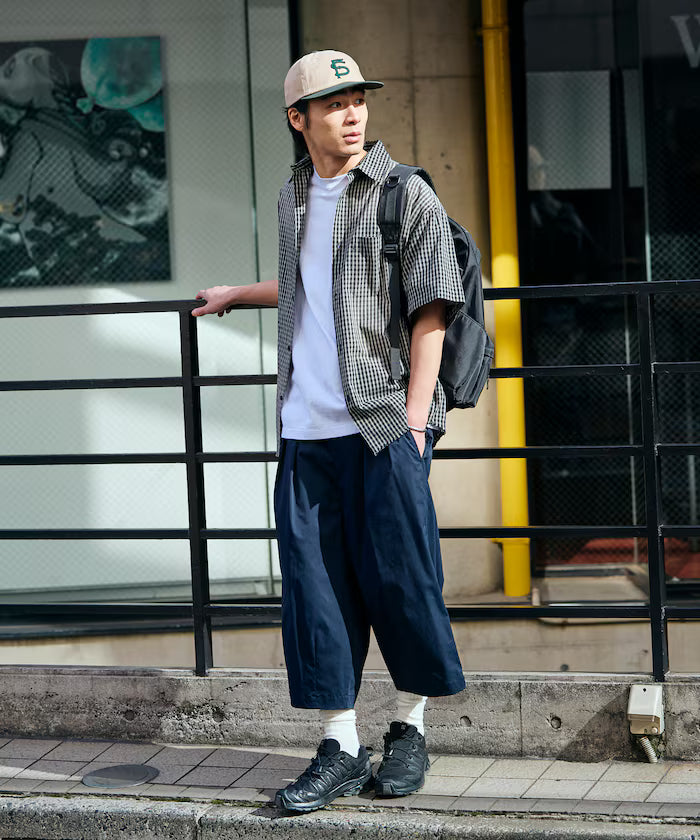 Easy Care Fabric Wide Silhouette Two-Tuck Three-Quarter Barrel Shorts [Limited Edition]