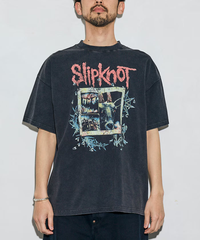 【EXCLUSIVE】Vintage-Like Slipknot Graphic T-Shirt / Slipknot