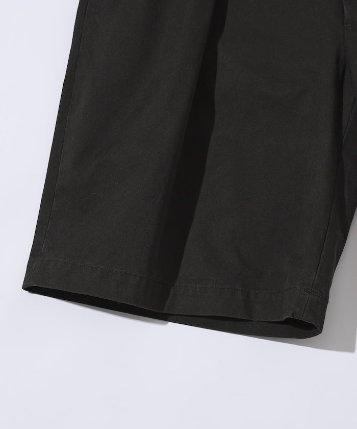 Chino Bermuda Shorts / Cotton Chino Pants