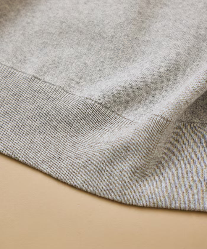 Relax Fit Sweat-Like Turtleneck Knit 【Limited Edition】