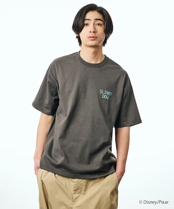 [TOY STORY] Exclusive Back Print Crew Neck T-Shirt / Slinky Dog [Limited Edition]