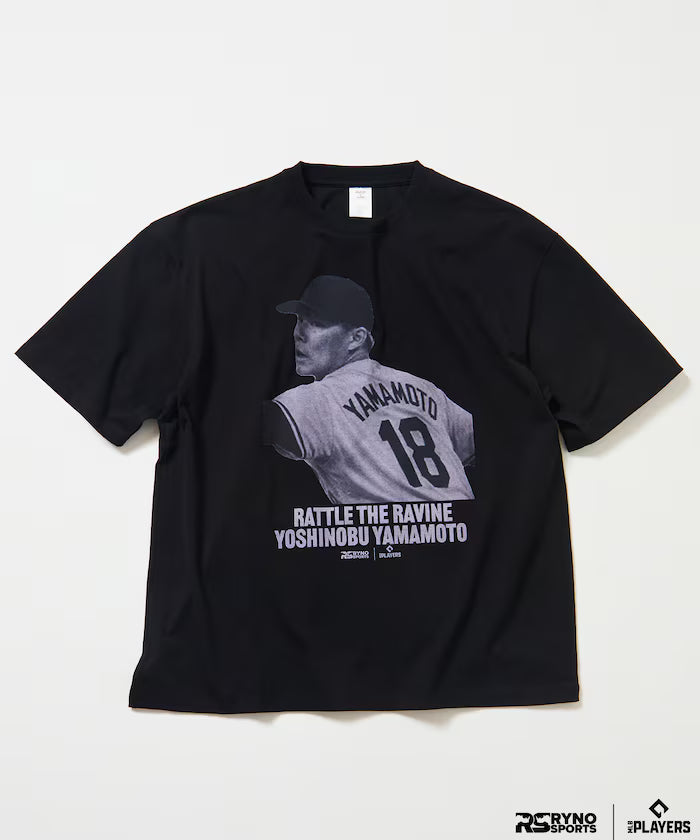 [March 5, 12:00 Release] MLB PLAYERS× RYNO SPORTS × FREAK’S STORE Exclusive [YAMAMOTO] CLOSE UP PHOTO TEE - Black