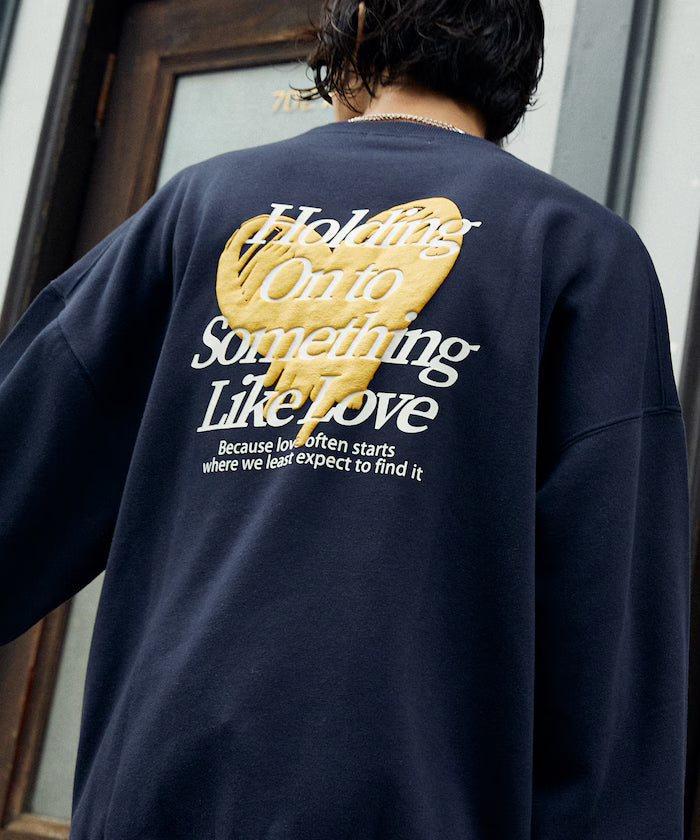 LOVE POP STUDIO HEART LOGO GRAPHIC SWEAT【Limited Edition】