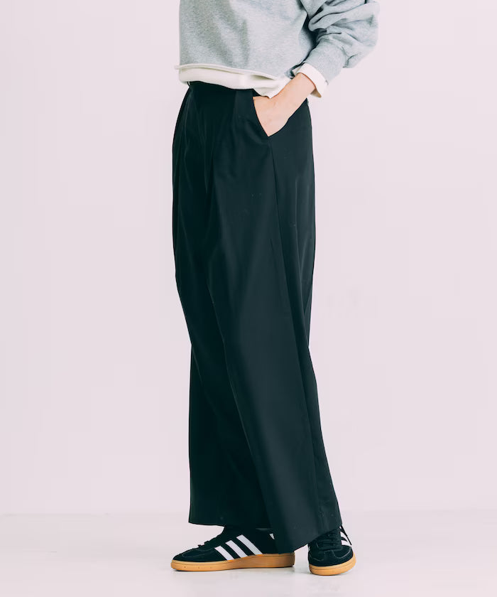 Tuck Wide Slacks Pants