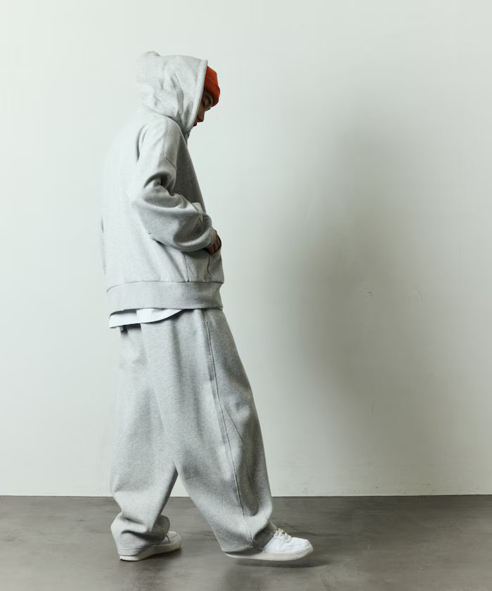 Wide Silhouette Bonding Barrel Leg Sweatpants 【Limited Edition】