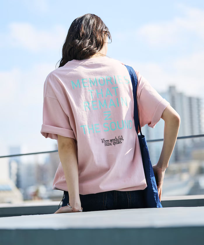 Big silhouette one-point embroidery back print hem code pocket T-shirt [Limited Edition]