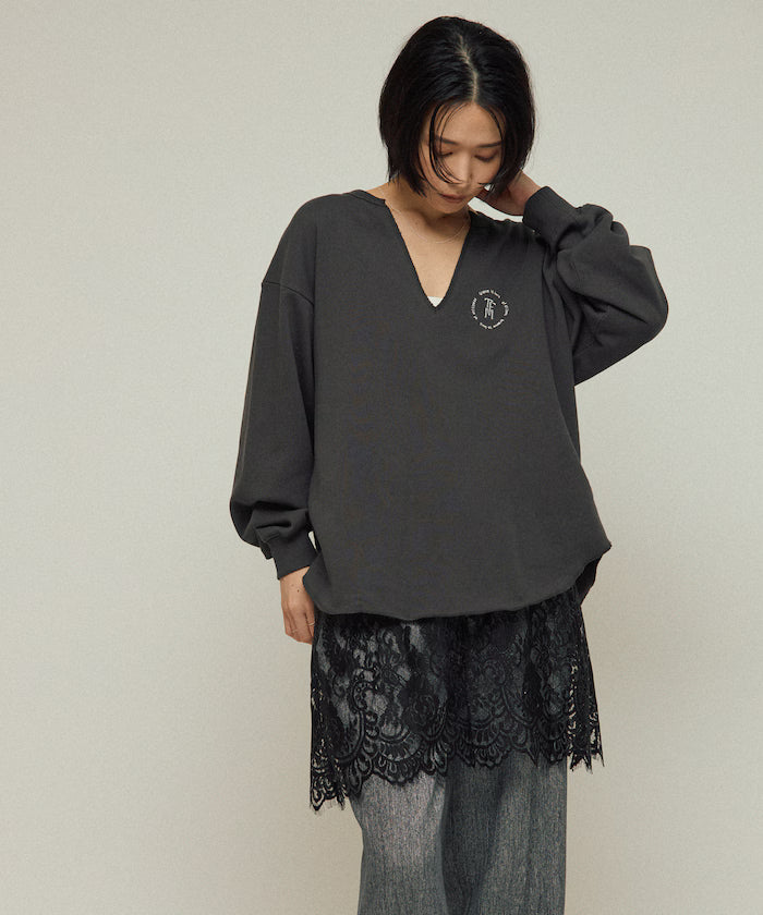 Organic Cotton V-Neck Embroidery Sweatshirt / Relaxed Fit / French Terry Sweatshirt