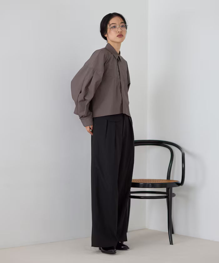 Release on March 11 at 12:00 - Switch Design Short Blouse